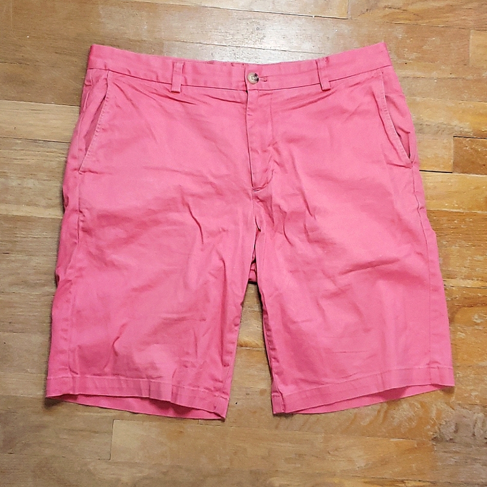 Vineyard Vines Coral Shorts